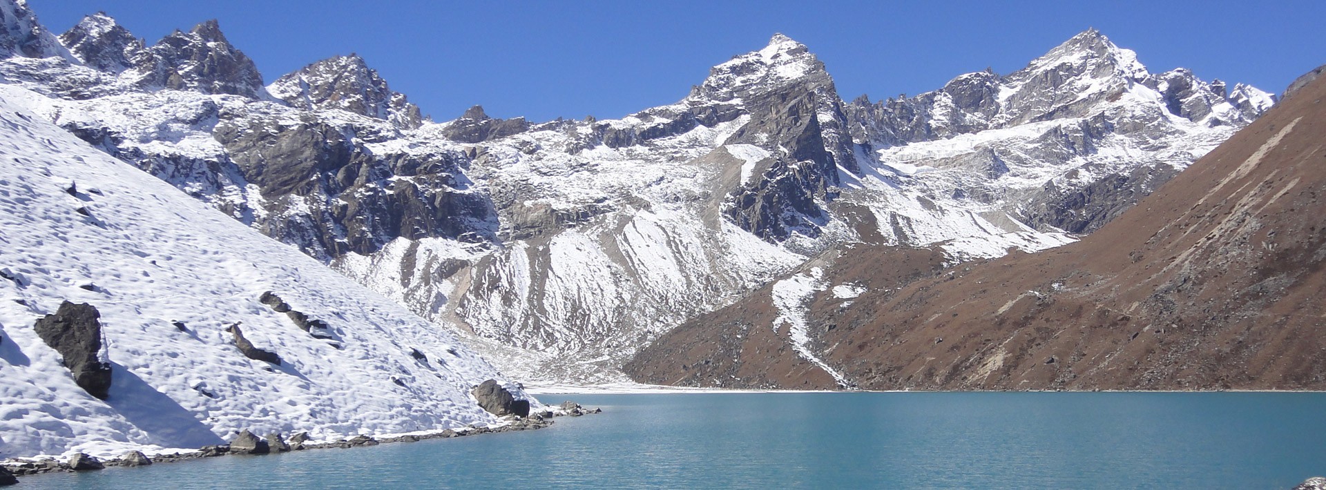 Gokyo Valley Trek